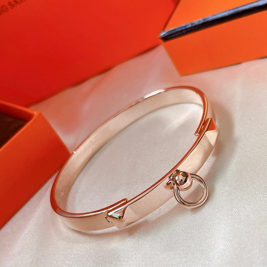 18K Collier De Chien Hermes Bracelet