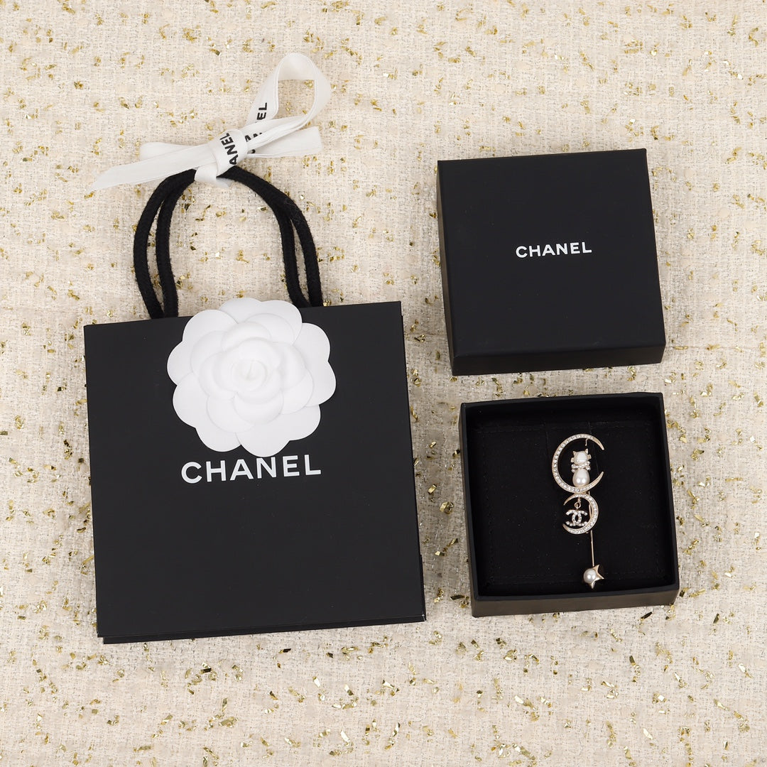 Chanel Brooch 158133