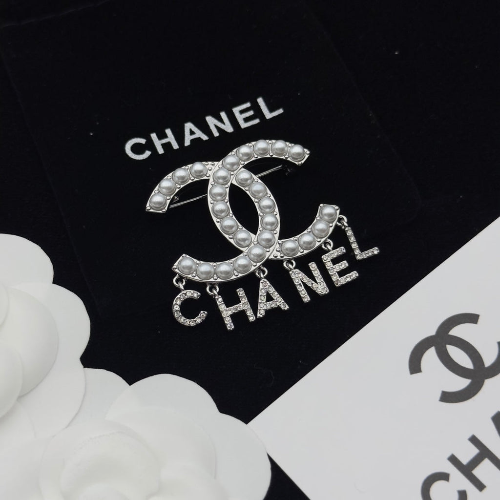Chanel Brooch Silver 173218