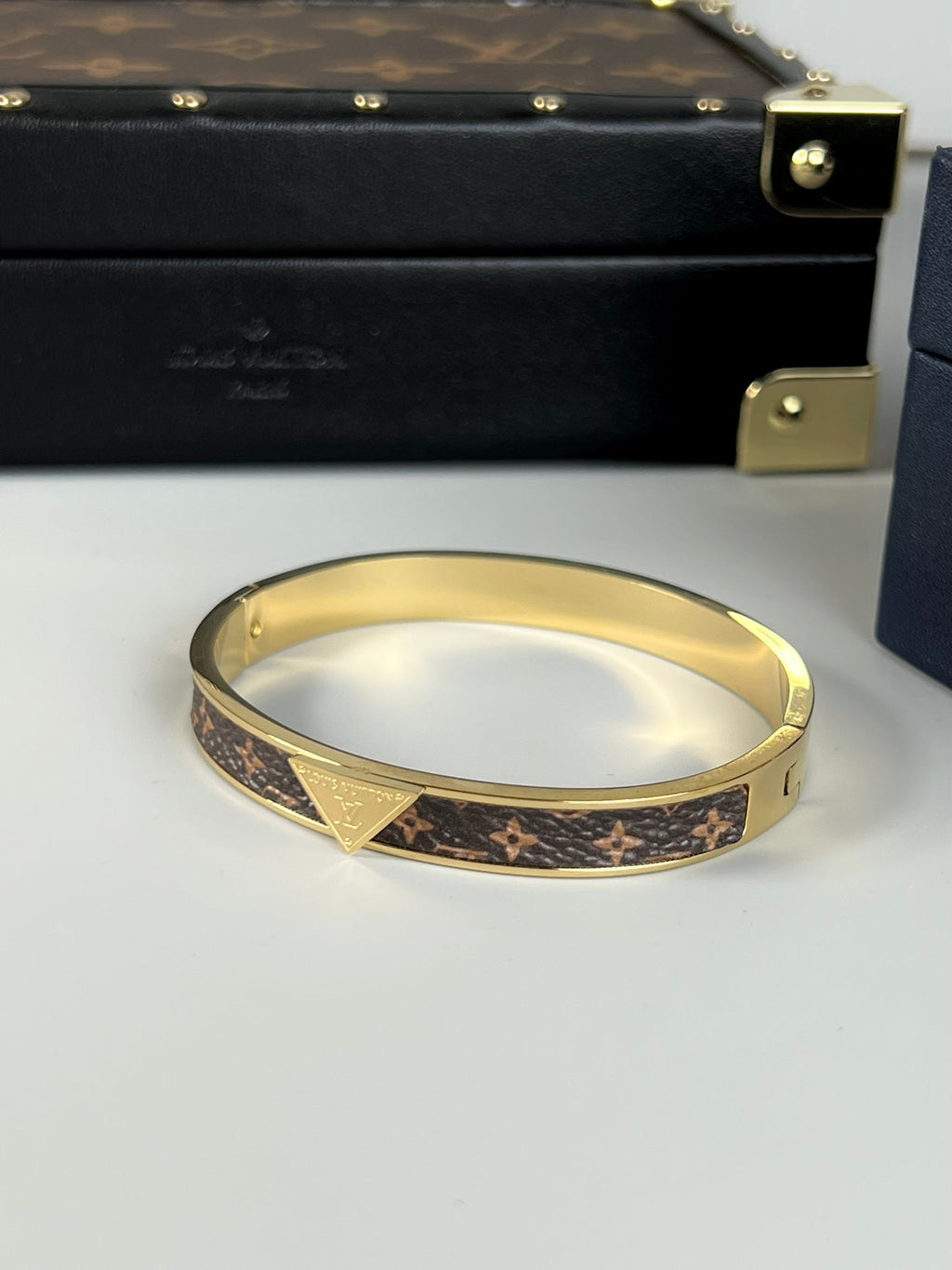 18K Louis Vuitton Vintage Leather Bracelet