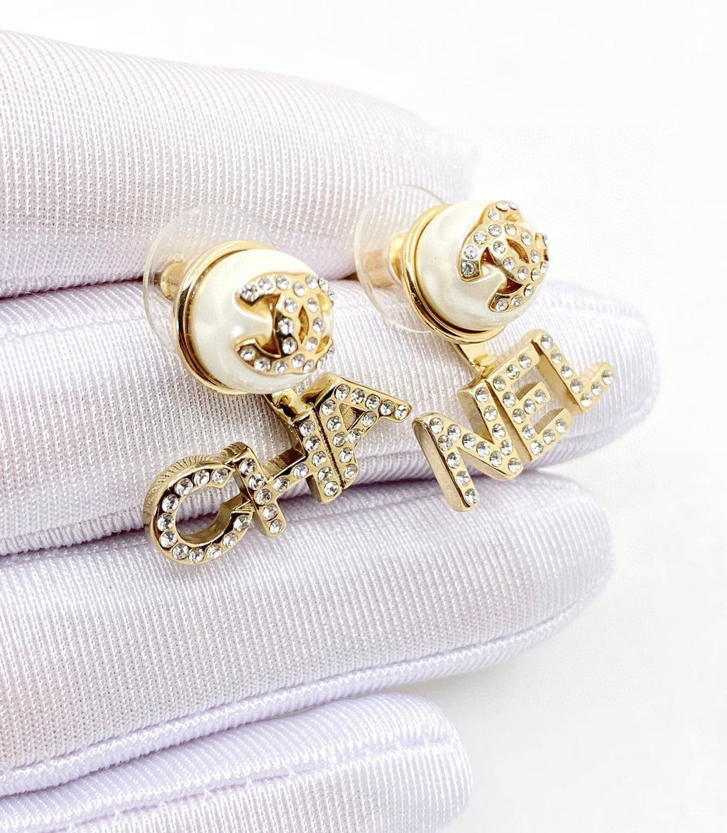 18K  Chanel Diamonds Script Earrings